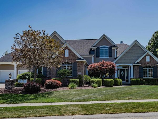 16020 Kestrel Drive, Huntertown, IN 46748