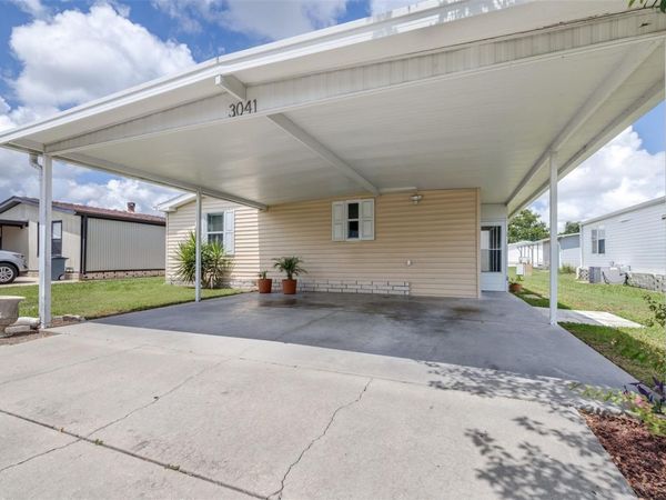 3041 SHORT LEAF STREET , WESLEY CHAPEL, FL 33543