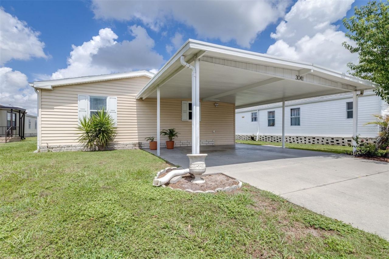 3041 Short Leaf Street , Wesley Chapel, FL 33543 Photo