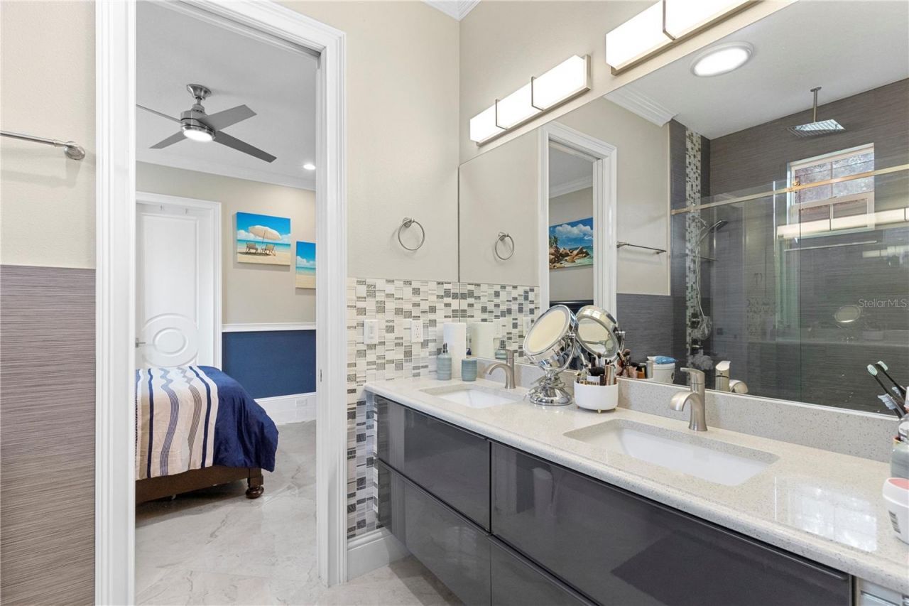 2101 W Bearss Avenue, Tampa, FL 33618 Photo