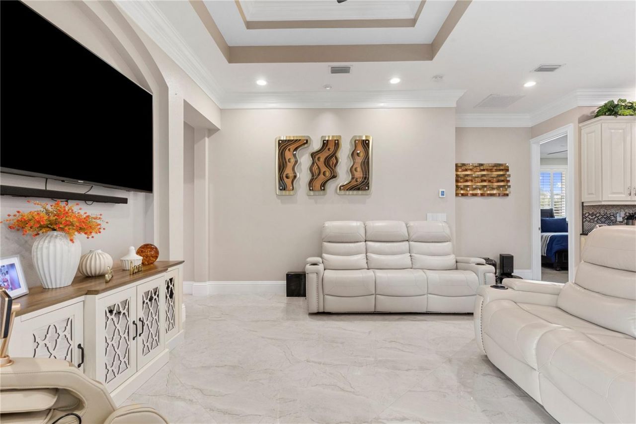 2101 W Bearss Avenue, Tampa, FL 33618 Photo