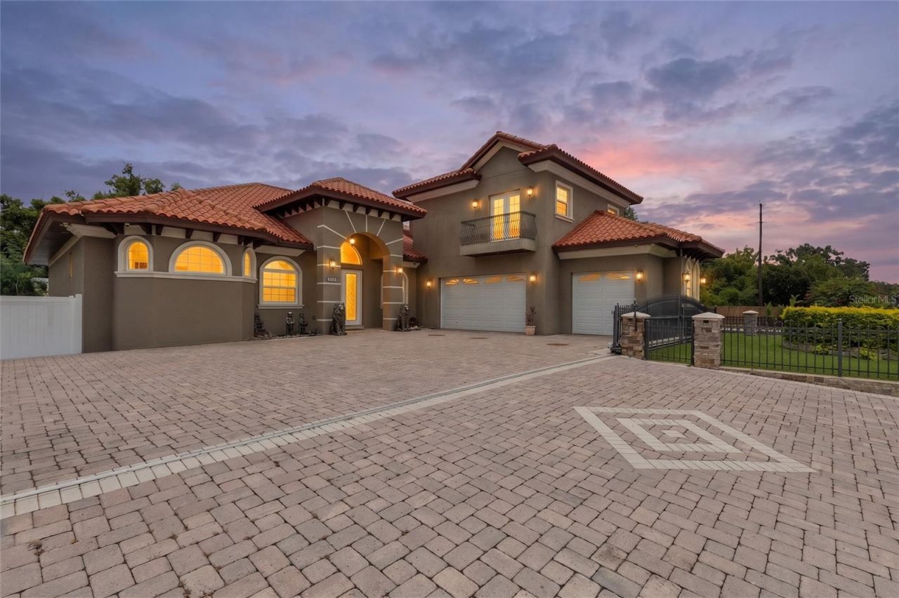 2101 W Bearss Avenue, Tampa, FL 33618 Photo