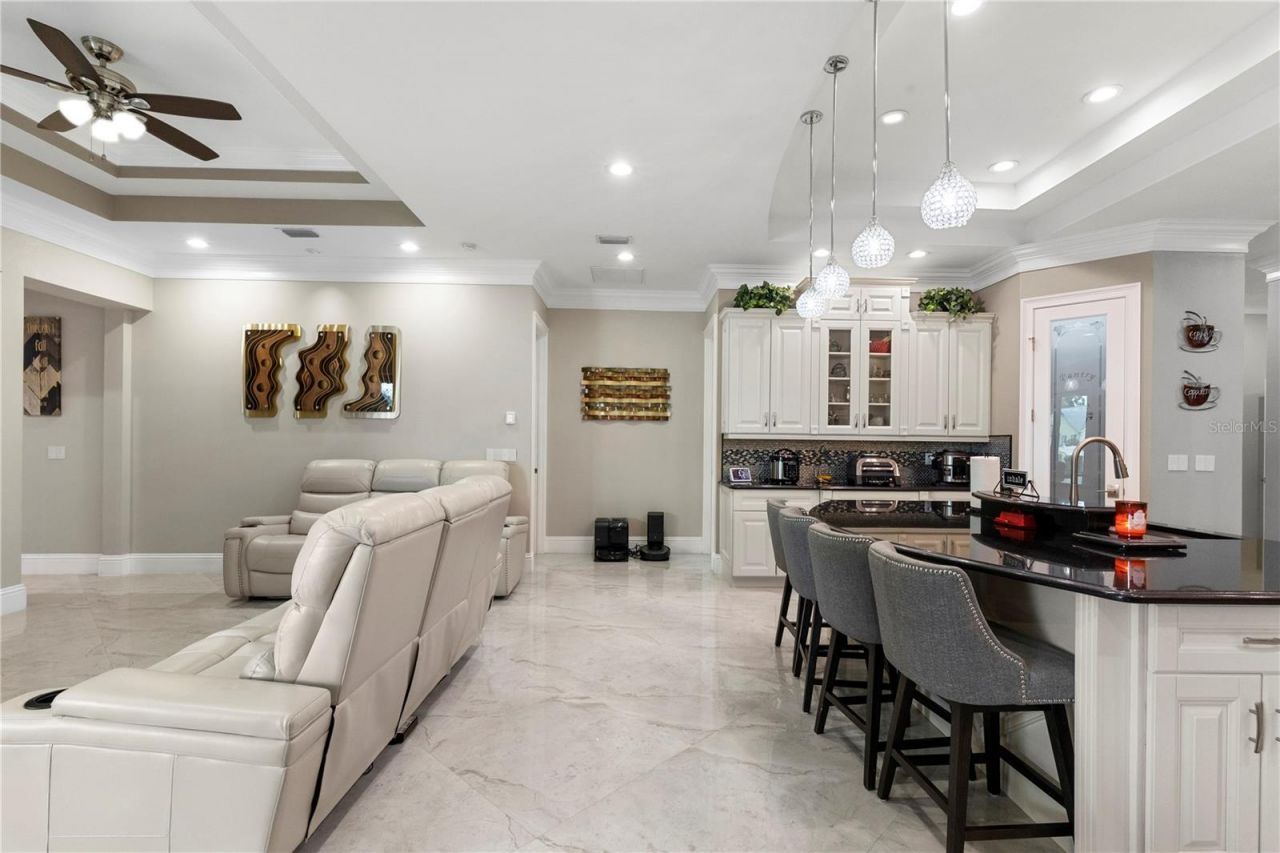 2101 W Bearss Avenue, Tampa, FL 33618 Photo