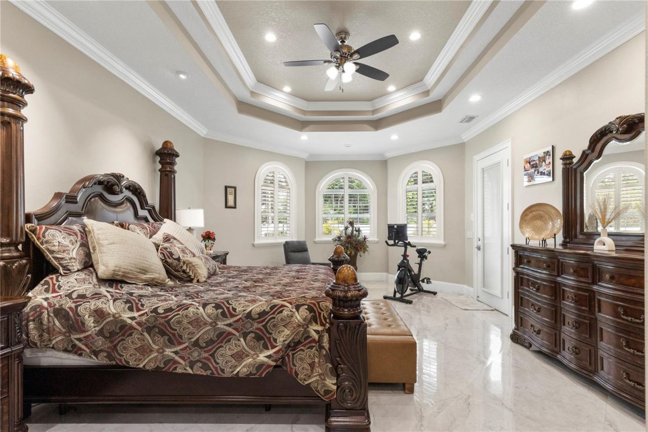 2101 W Bearss Avenue, Tampa, FL 33618 Photo
