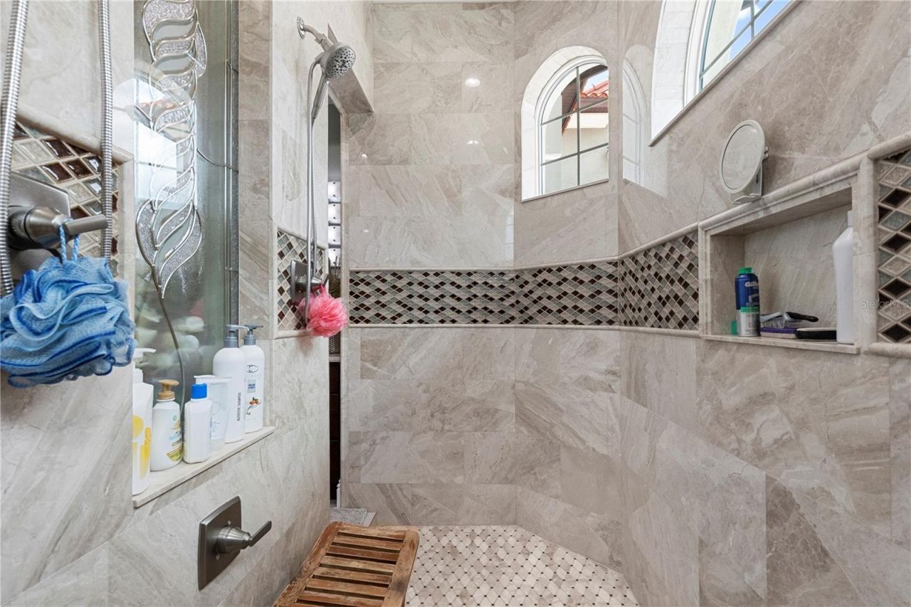 2101 W Bearss Avenue, Tampa, FL 33618 Photo