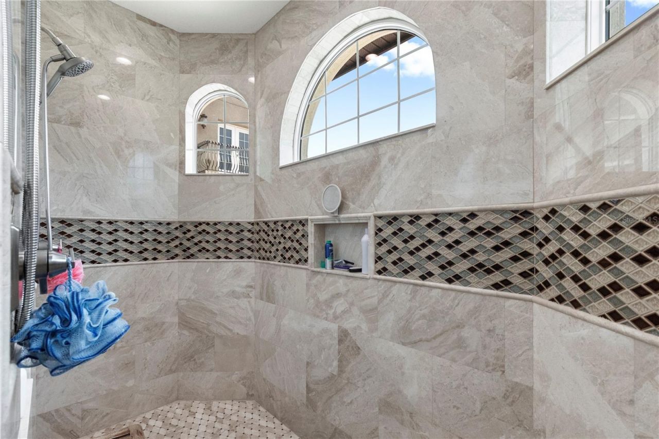 2101 W Bearss Avenue, Tampa, FL 33618 Photo