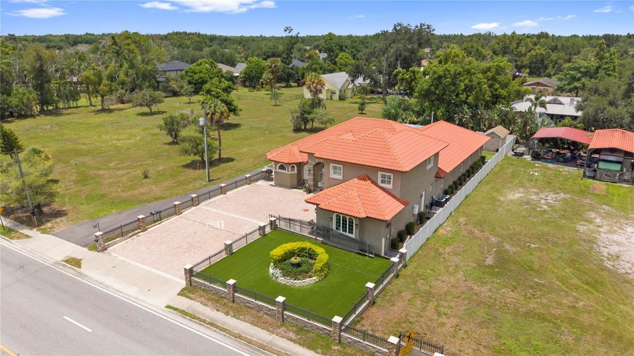 2101 W Bearss Avenue, Tampa, FL 33618 Photo