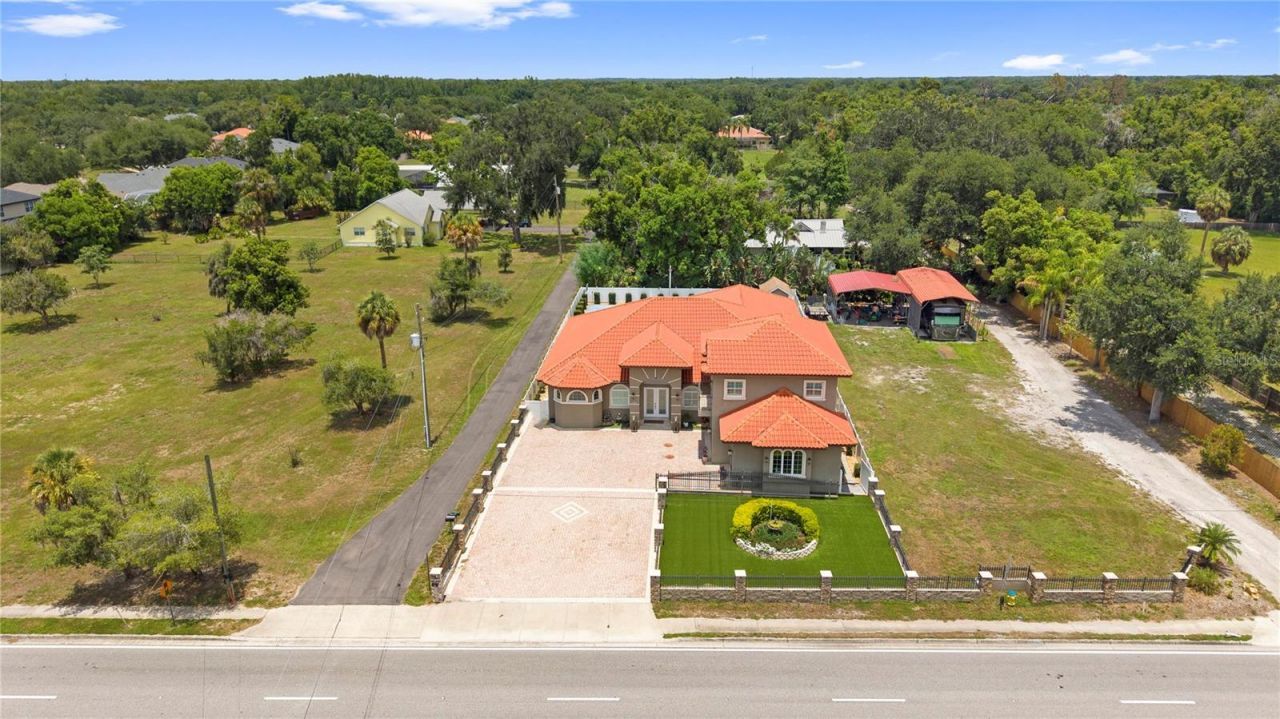 2101 W Bearss Avenue, Tampa, FL 33618 Photo