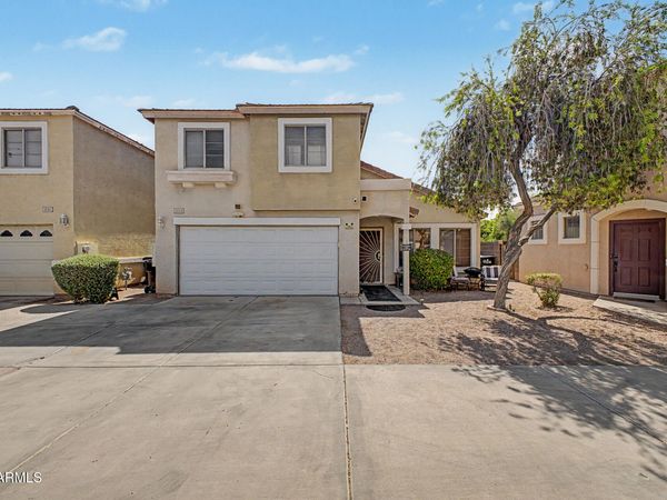 1213 S BOULDER Street, Unit B, Gilbert, AZ 85296