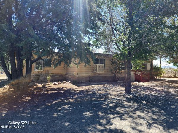 3660 Cypress Street, Silver Springs, NV 89429
