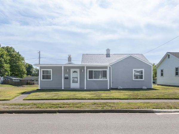 907 S State Street, Kendallville, IN 46755