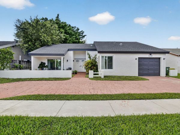 16709 SW 5th Court, Weston, FL 33326