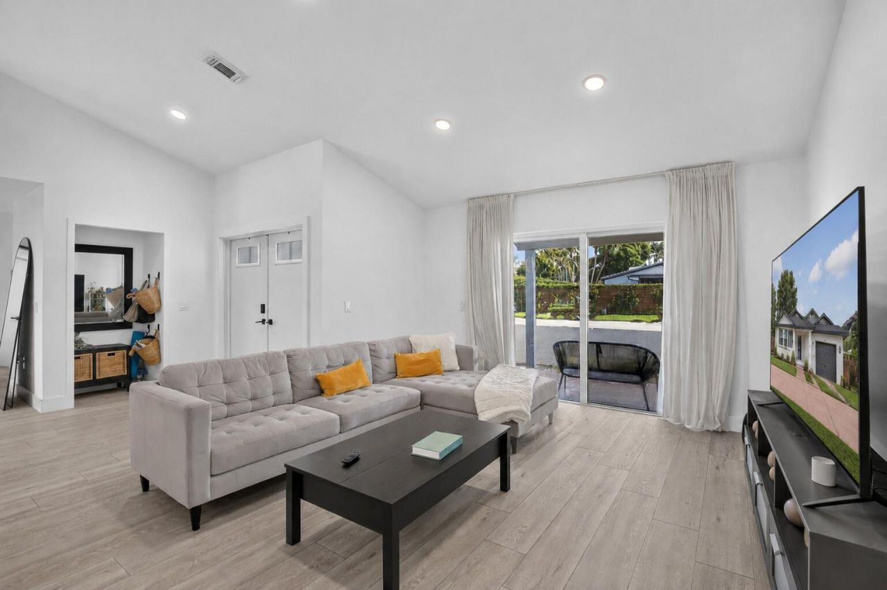 16709 SW 5th Court, Weston, FL 33326 Photo
