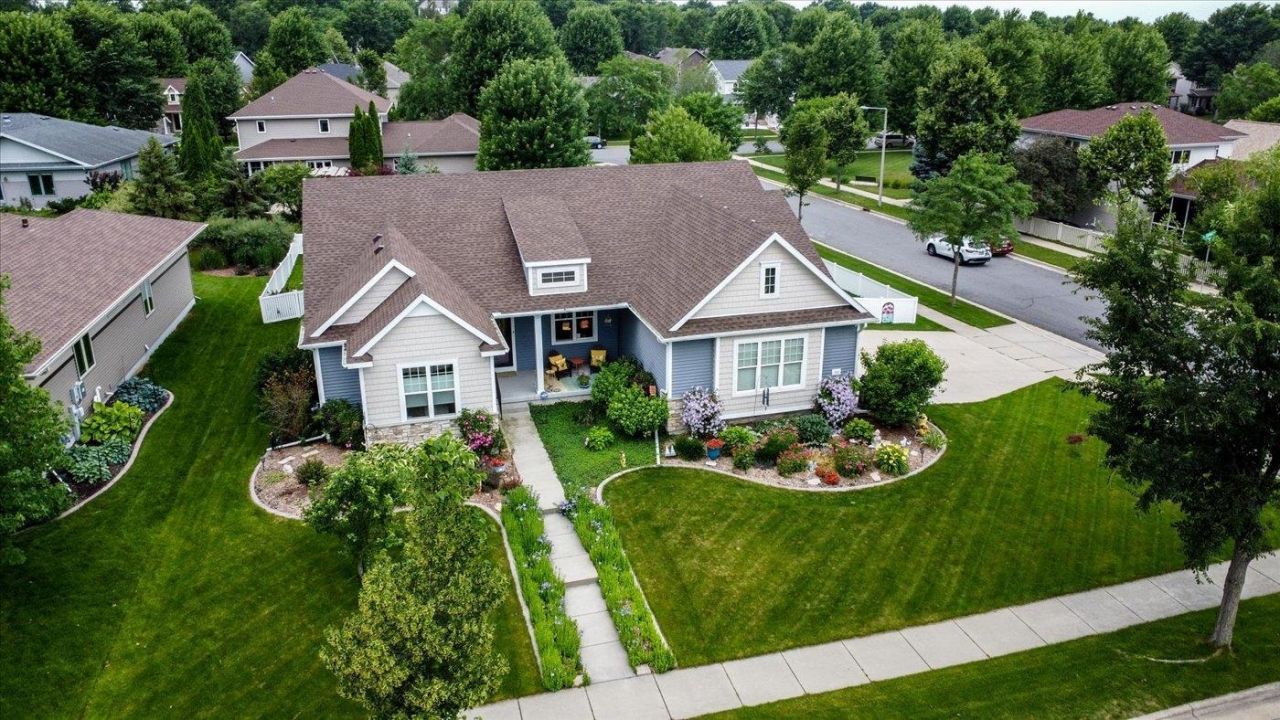 702 Callisto Drive, Madison, WI 53718 Main Photo