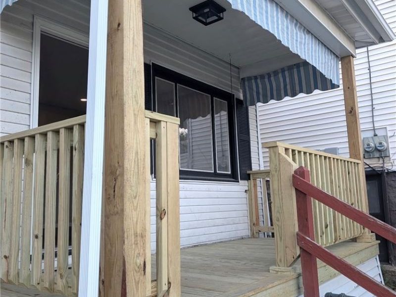 911 May Street, East Liverpool, OH 43920 Photo 3