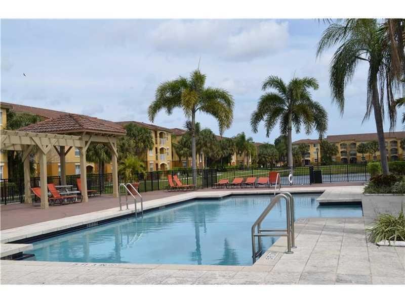 9620 NW 2nd Street, Unit 7-201, Pembroke Pines, FL 33024 Photo