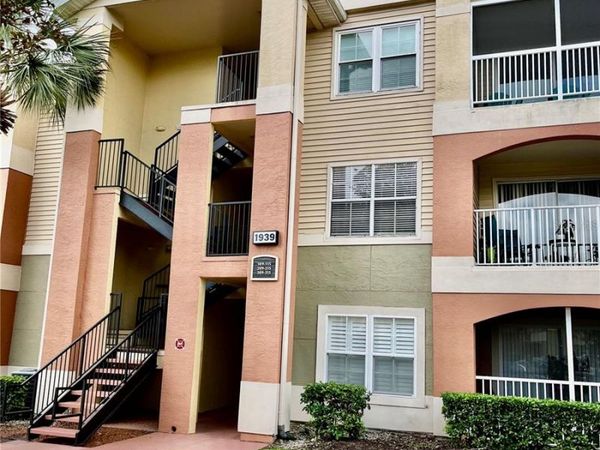 1939 SUMMER CLUB APT DRIVE , Unit 315, OVIEDO, FL 32765