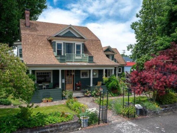 717 N 3rd Avenue, Stayton, OR 97383