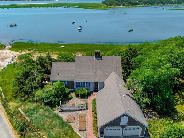 300 Paine Hollow Road, Wellfleet, MA 02667