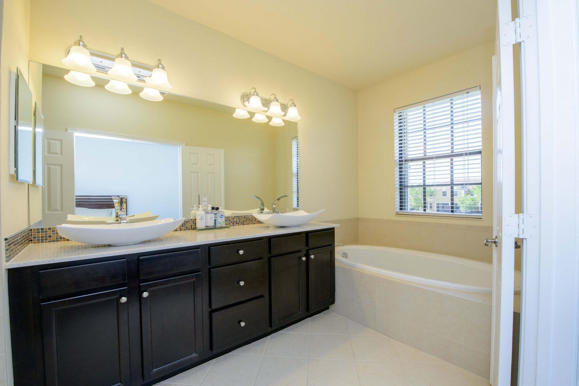 10355 Wellington Parc Drive, Wellington, FL 33449 Photo