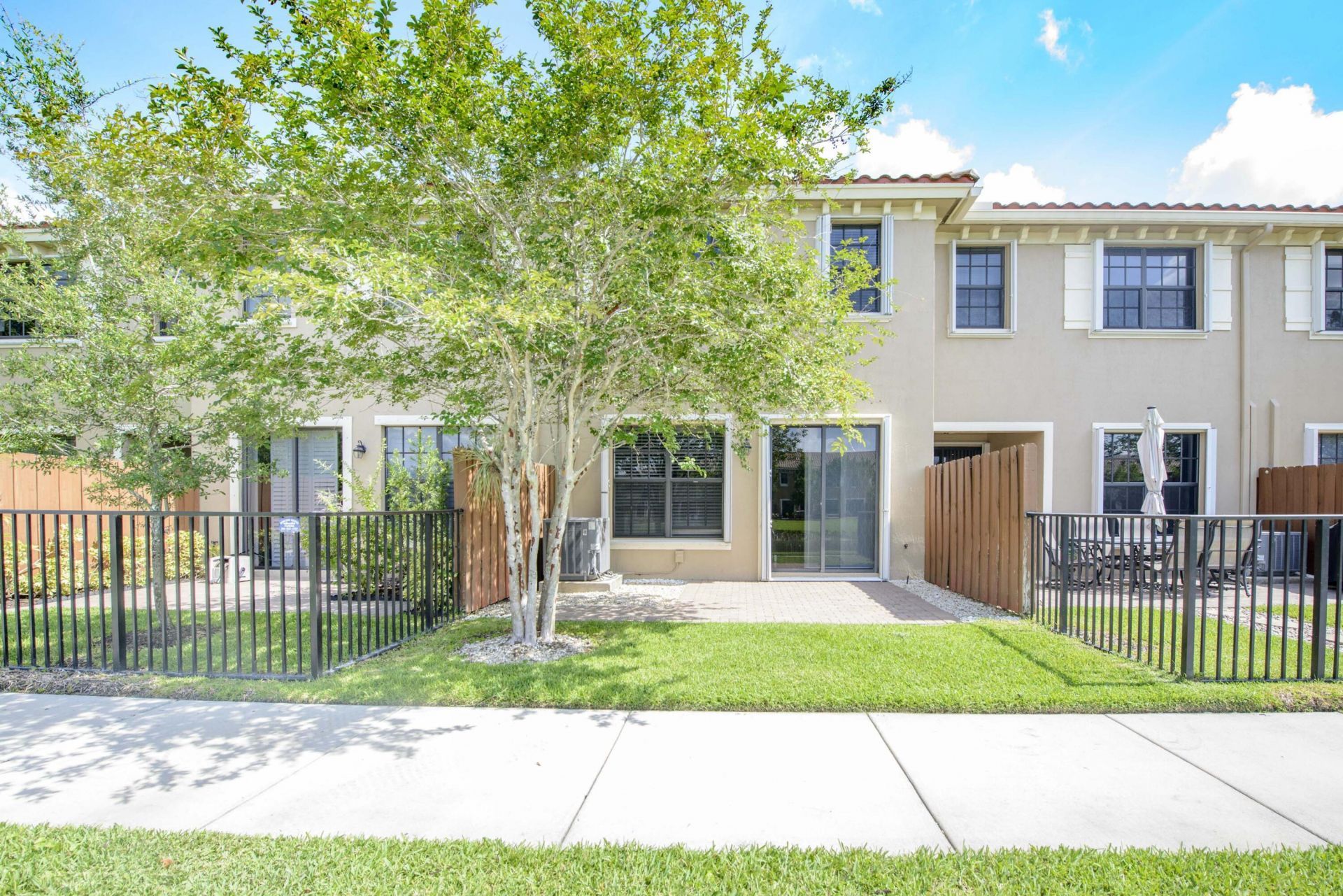 10355 Wellington Parc Drive, Wellington, FL 33449 Photo