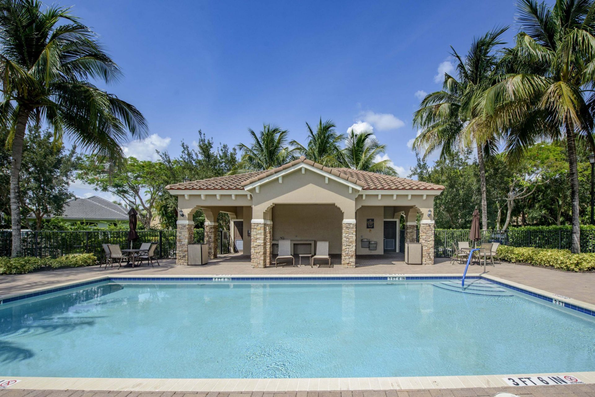10355 Wellington Parc Drive, Wellington, FL 33449 Photo