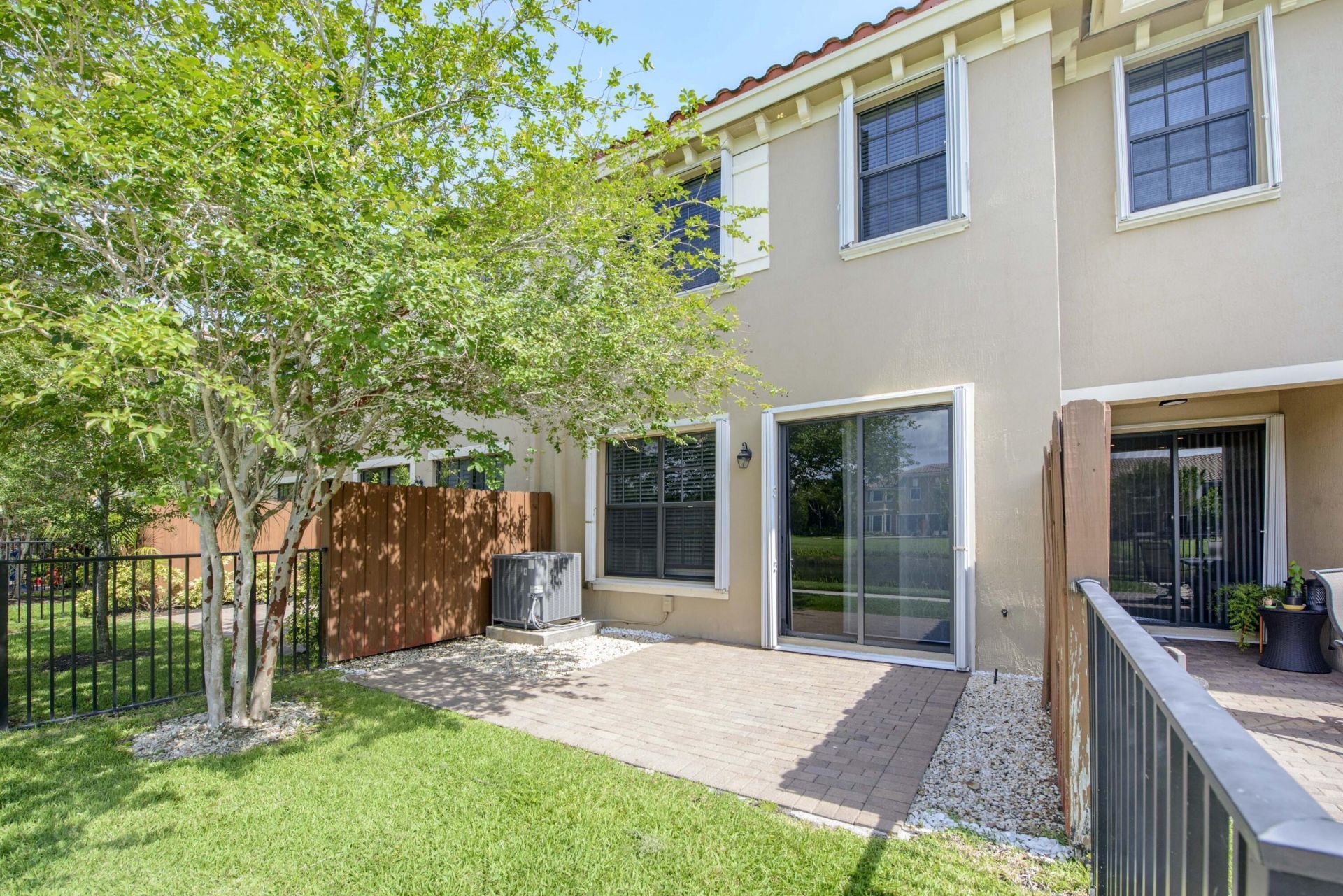 10355 Wellington Parc Drive, Wellington, FL 33449 Photo