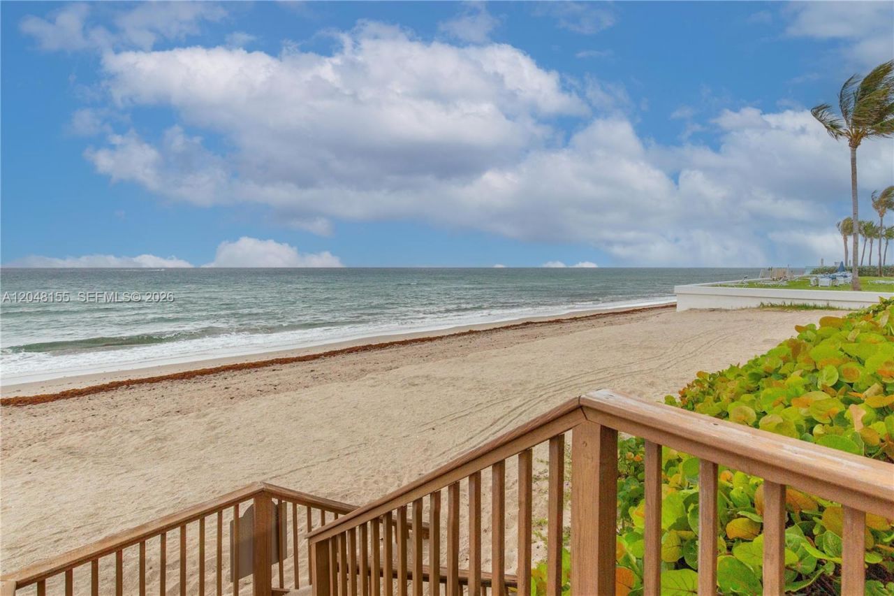 3560 S Ocean Blvd, Unit 206, South Palm Beach, FL 33480 Photo