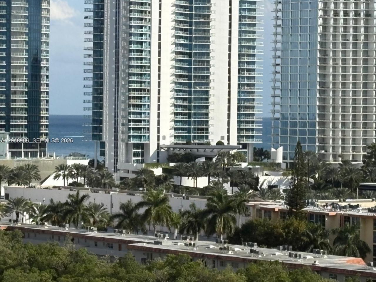 251 174th St , Unit 1215, Sunny Isles Beach, FL 33160 Photo