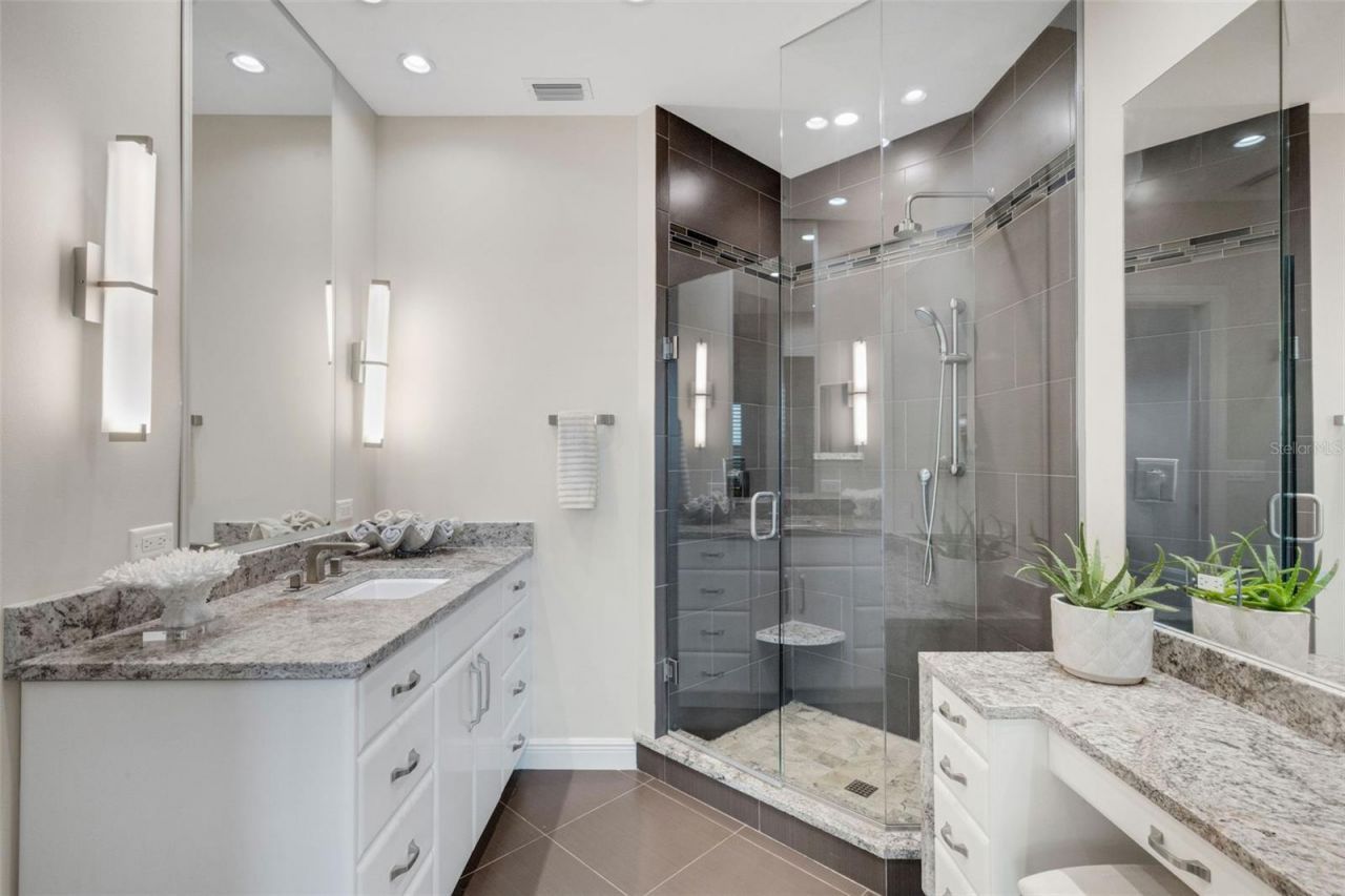 1771 Ringling Boulevard , Unit 1205, Sarasota, FL 34236 Photo