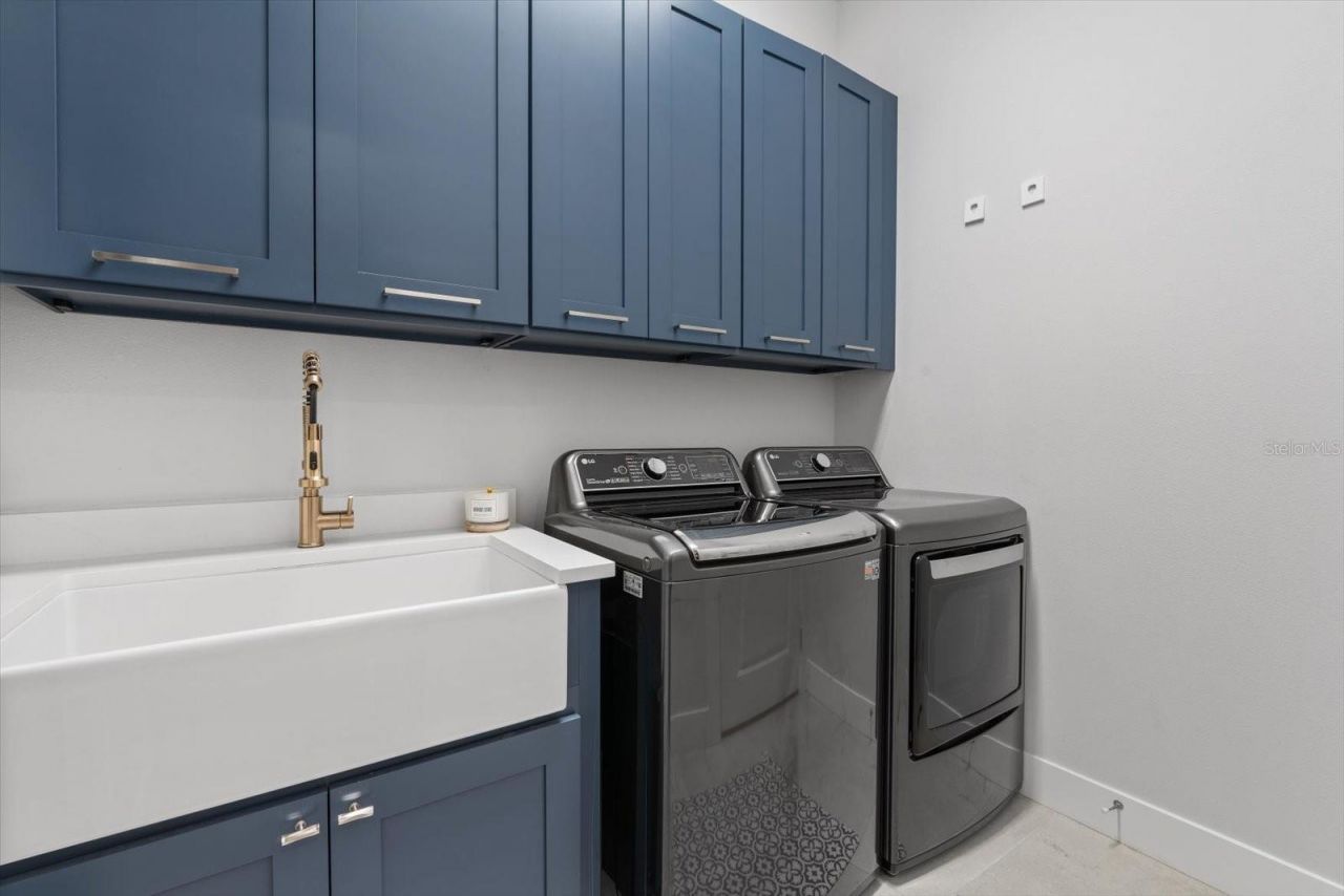 729 Tailwind Place , Sarasota, FL 34240 Photo