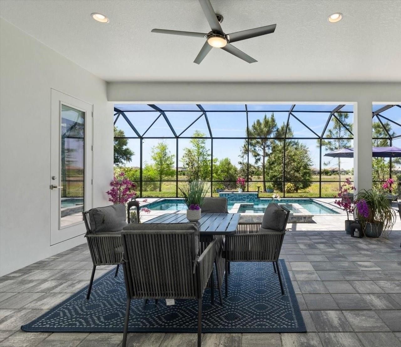 729 Tailwind Place , Sarasota, FL 34240 Photo