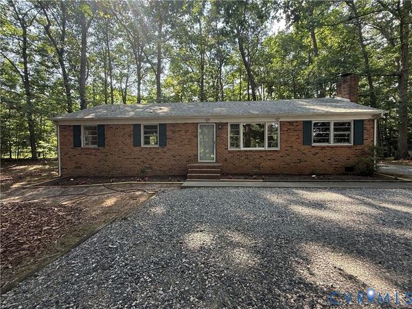 12720 Bailey Bridge Road , La Crosse, VA 23112