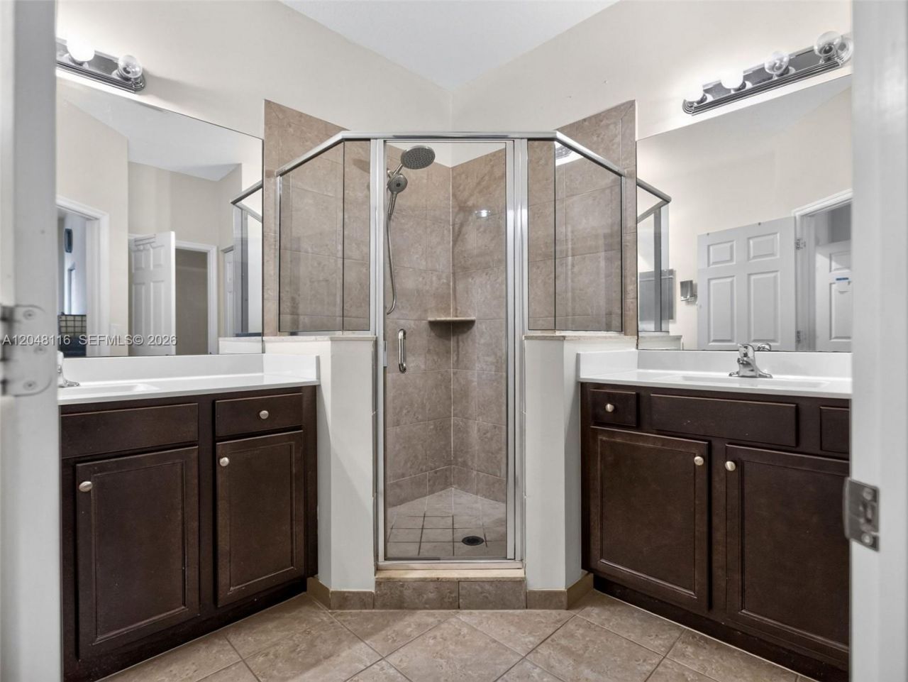 5918 NW 56th Pl , Tamarac, FL 33319 Photo
