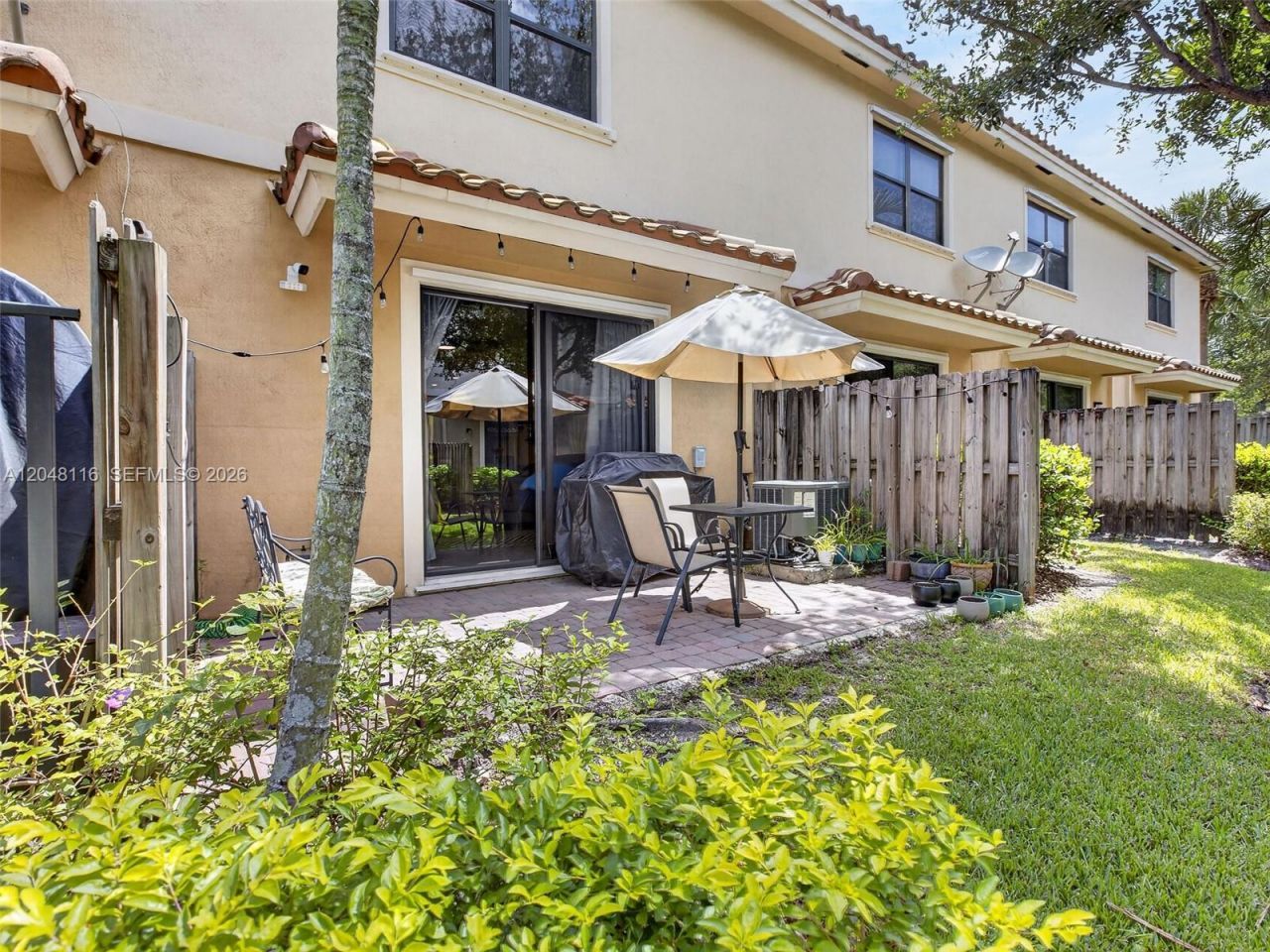 5918 NW 56th Pl , Tamarac, FL 33319 Photo