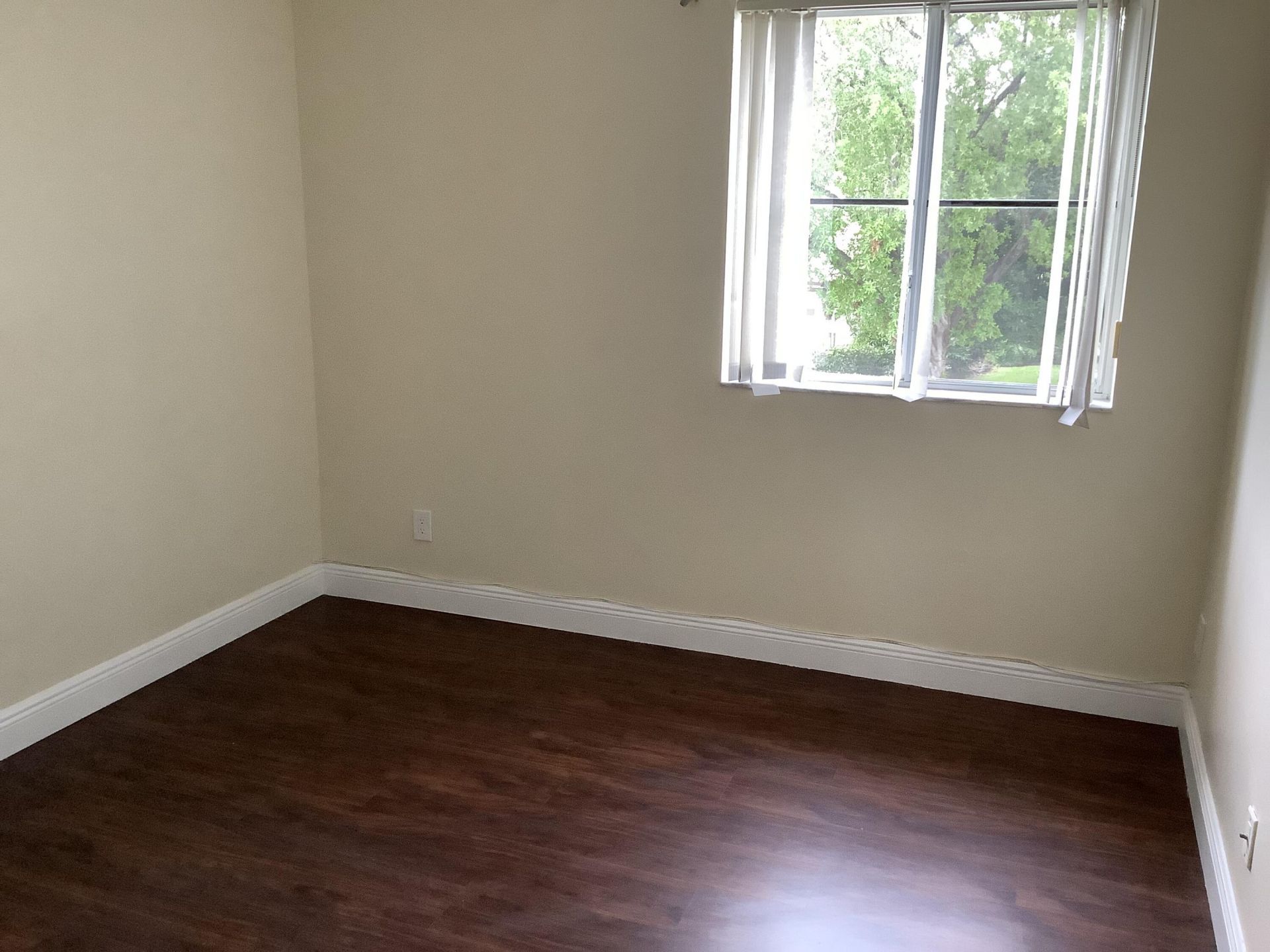 7330 NW 1st Place, Plantation, FL 33317 Photo