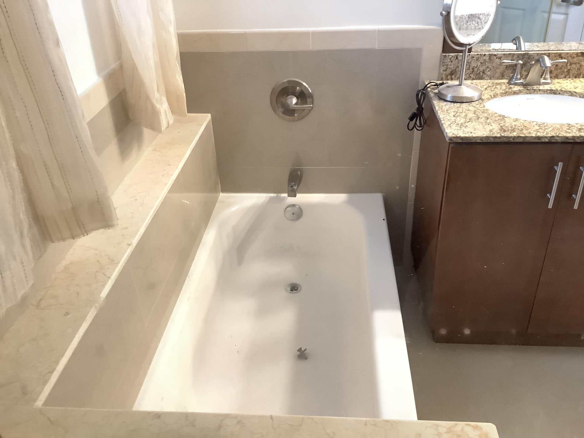7330 NW 1st Place, Plantation, FL 33317 Photo