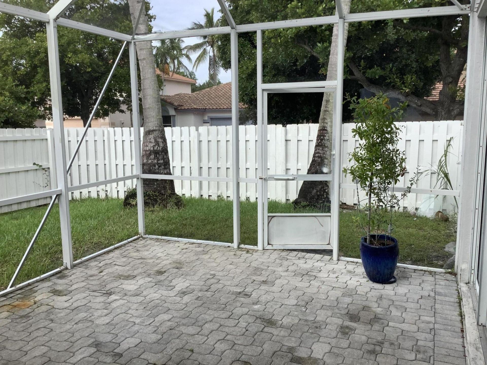 7330 NW 1st Place, Plantation, FL 33317 Photo