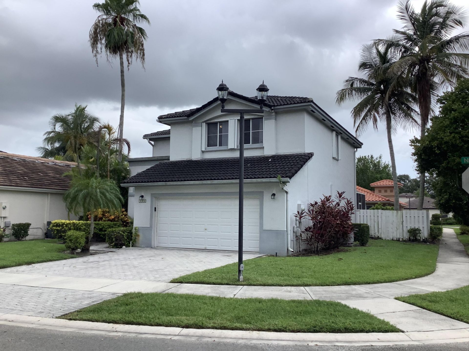 7330 NW 1st Place, Plantation, FL 33317 Photo