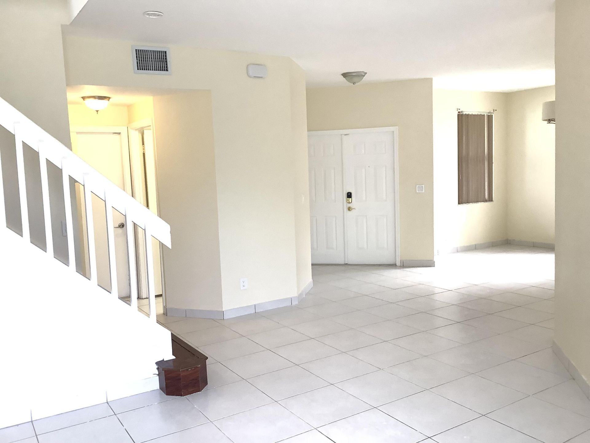 7330 NW 1st Place, Plantation, FL 33317 Photo