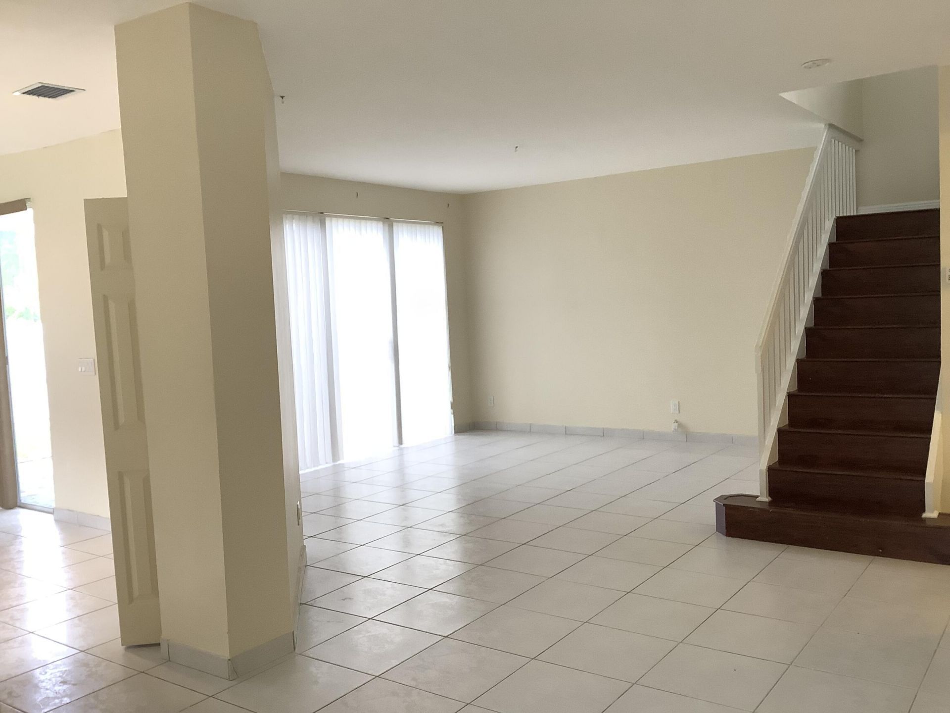 7330 NW 1st Place, Plantation, FL 33317 Photo