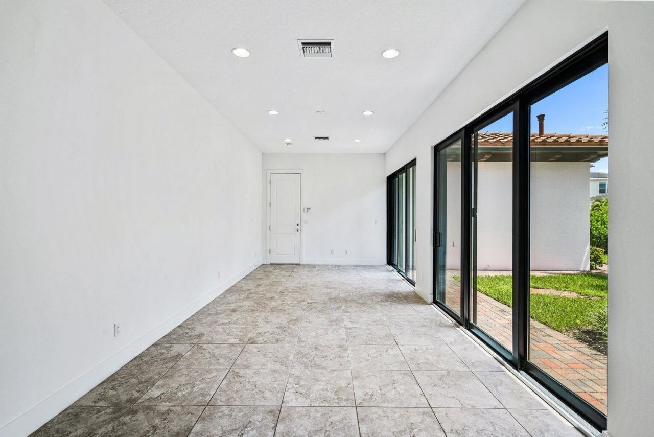 13644 Dumont Road, Palm Beach Gardens, FL 33418 Photo