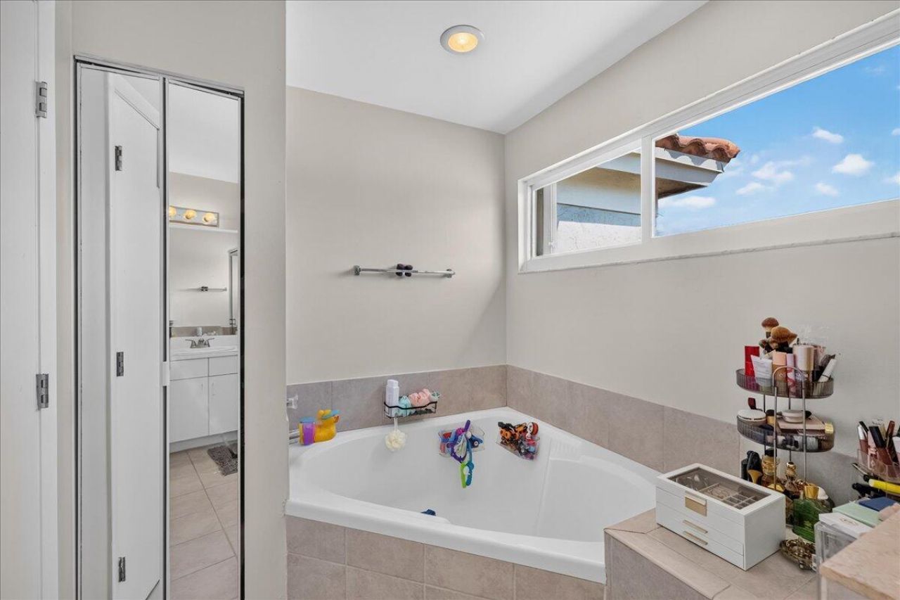 10712 Oak Lake Way, Boca Raton, FL 33498 Photo