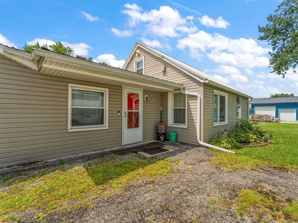 4954 N Lindsey Lane , Michigan City, IN 46360