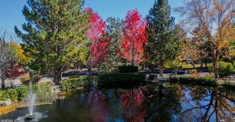 285 Sierra Country Circle, Gardnerville, NV 89460 Photo