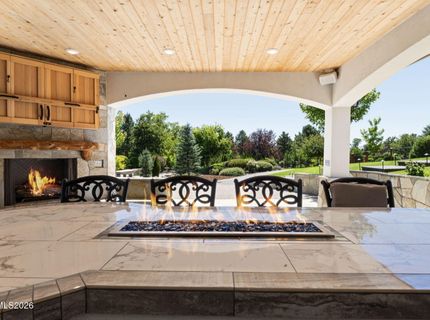 285 Sierra Country Circle, Gardnerville, NV 89460 Photo