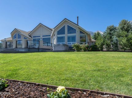 285 Sierra Country Circle, Gardnerville, NV 89460 Photo
