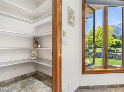 285 Sierra Country Circle, Gardnerville, NV 89460 Photo