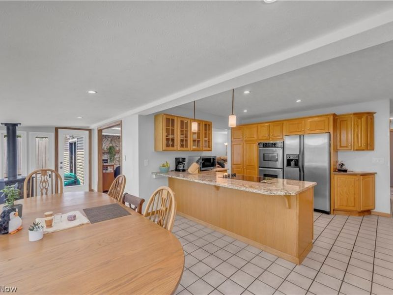 7170 Kingsview Road, Sagamore Hills, OH 44067 Photo 8