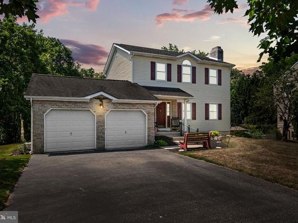 2232 DONNA LANE, POTTSTOWN, PA 19464